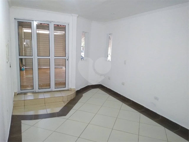 Casa Térrea à venda com 3 quartos, sendo 1 suíte,  em Tucuruvi, São Paulo, SP