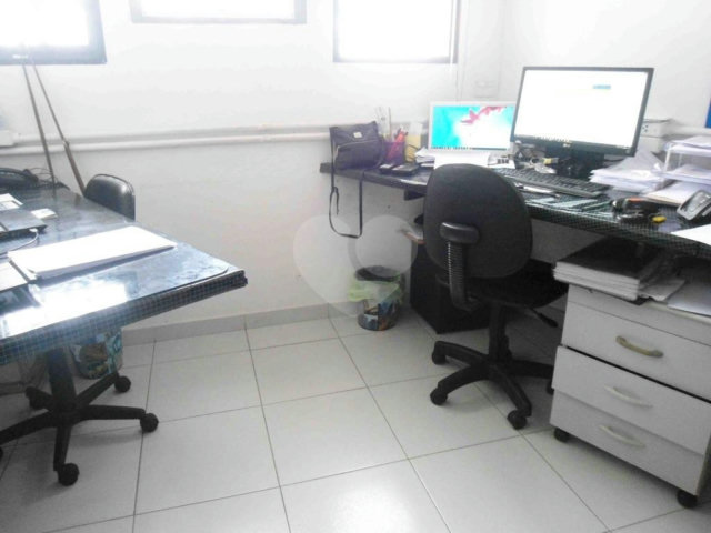 Sobrado à venda ou para alugar com 1 quarto em Vila Cruzeiro, São Paulo, SP