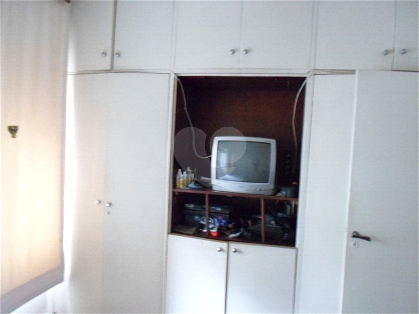 Apartamento à venda com 3 quartos, sendo 1 suíte, em Jardim Paulista, São Paulo, SP