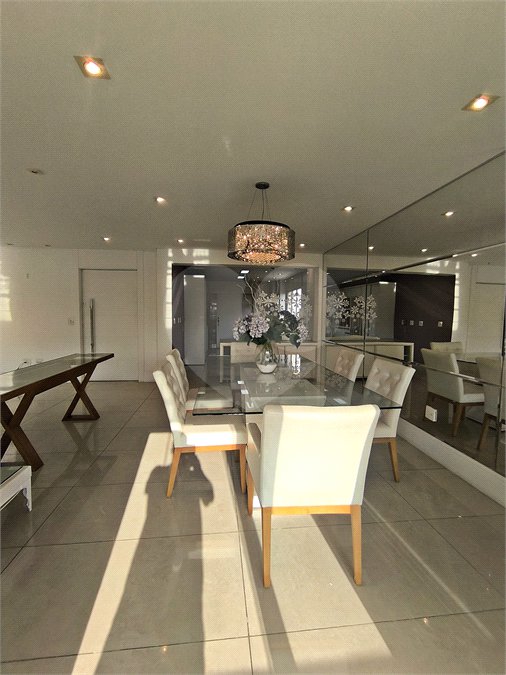 Apartamento à venda com 4 quartos, sendo 3 suítes, em Santana, São Paulo, SP