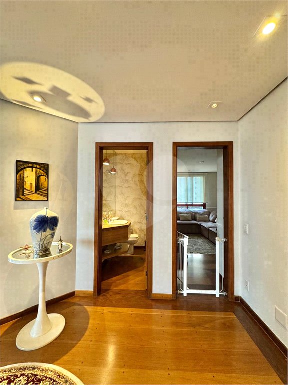 Apartamento à venda com 4 suítes em Vila Suzana, São Paulo, SP