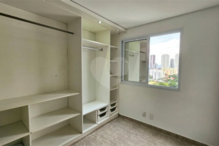 Apartamento à venda com 3 quartos, sendo 1 suíte, em Parque Campolim, Sorocaba, SP