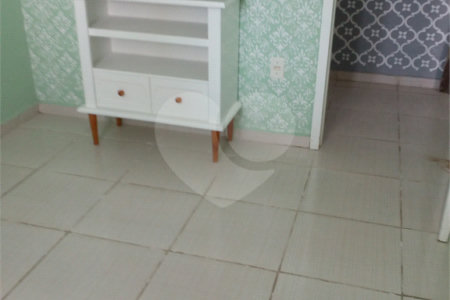 Chácara à venda com 3 quartos, sendo 1 suíte,  em Conjunto Habitacional Brás Cubas, Mogi das Cruzes, SP