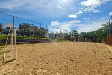 Casa à venda com 3 quartos, sendo 1 suíte, no condomínio Golden Park Residence, Sorocaba - SP