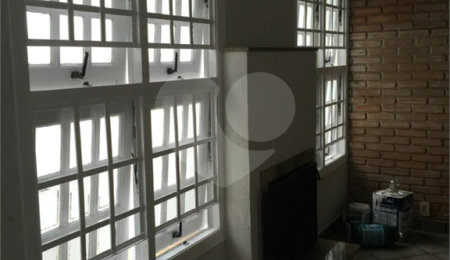 Sobrado à venda com 4 quartos, sendo 1 suíte,  em Indianópolis, São Paulo, SP
