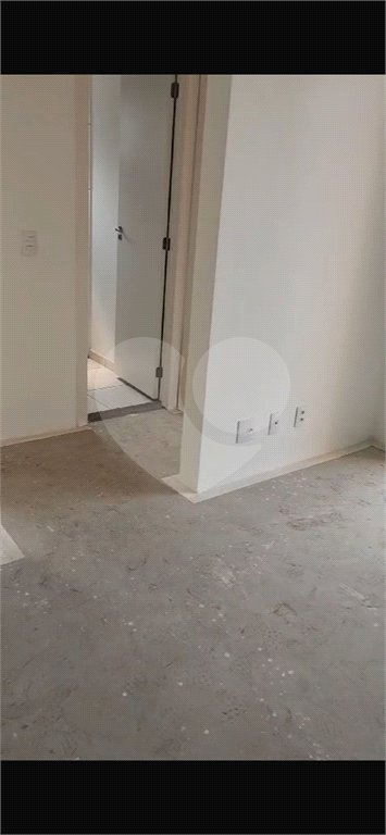 Apartamento à venda com 2 quartos em Pari, São Paulo, SP