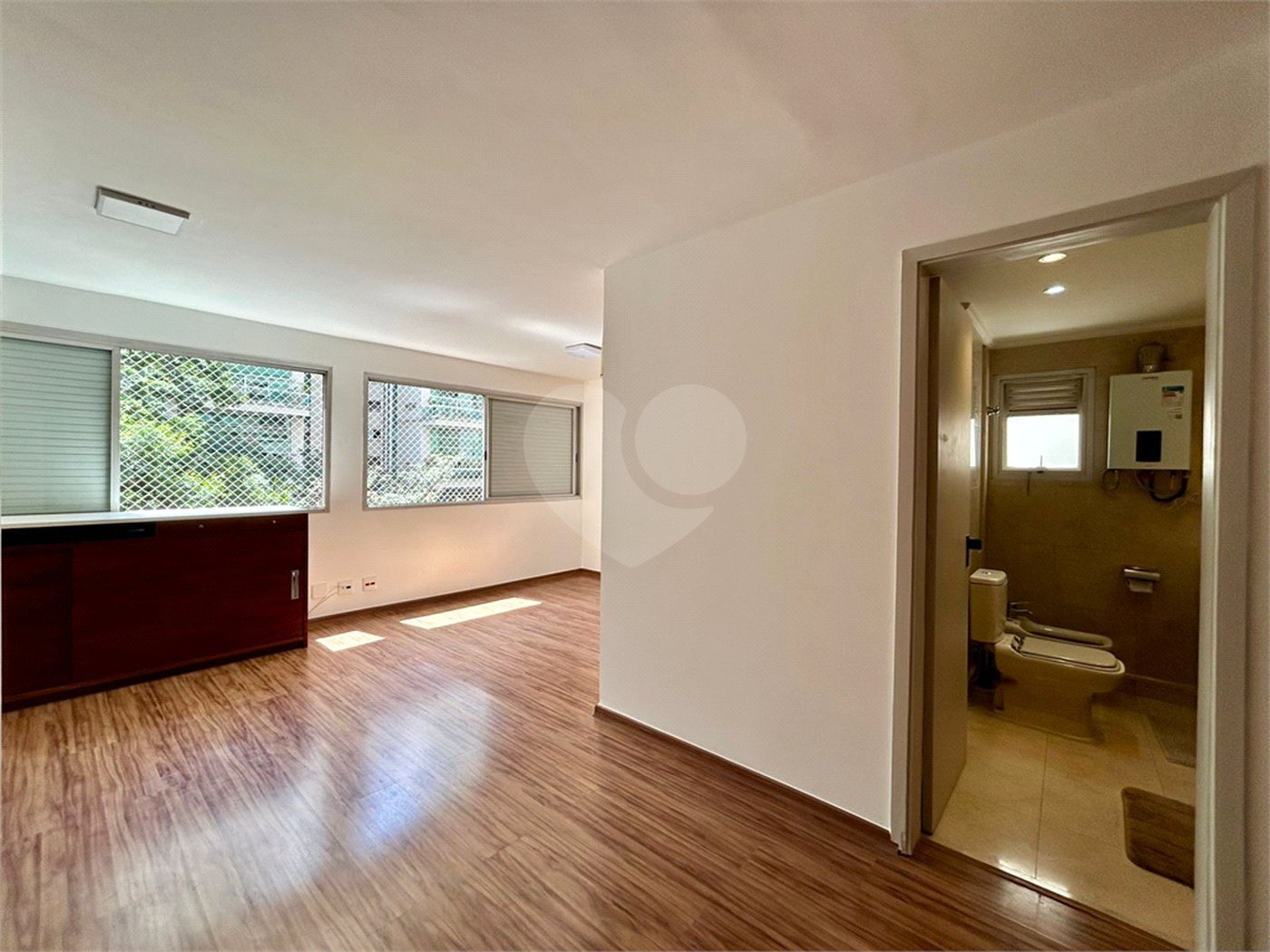 Apartamento à venda ou para alugar com 2 quartos, sendo 1 suíte, em Perdizes, São Paulo, SP