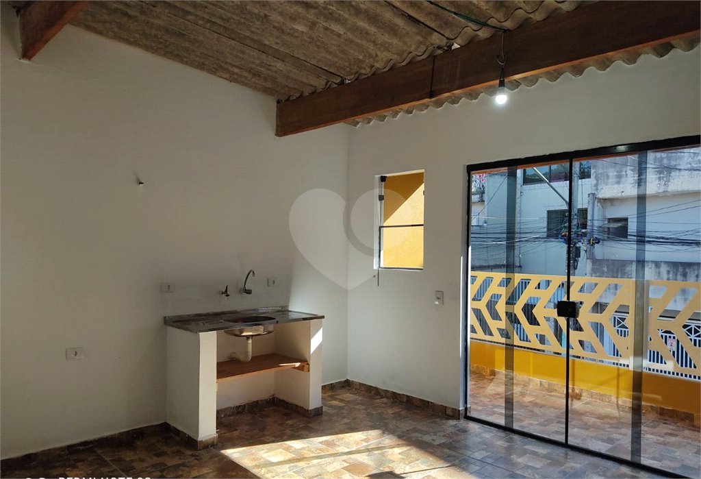 Casa à venda ou para alugar com 6 quartos, sendo 3 suítes,  em Jardim Vila Rica, São Paulo, SP