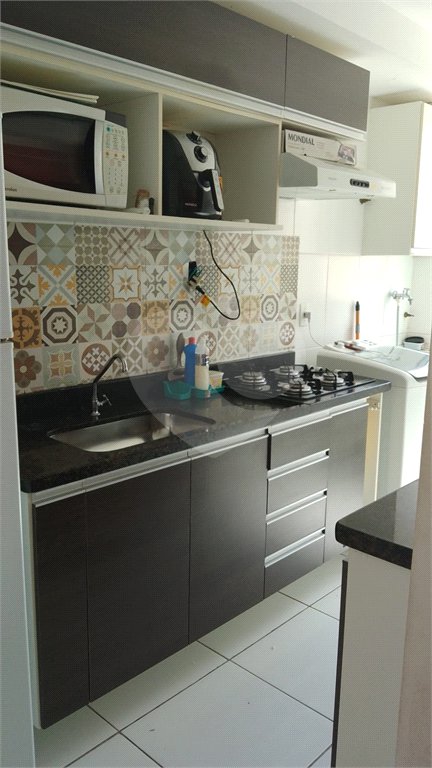 Apartamento à venda com 2 quartos em Vila Figueira, Suzano, SP