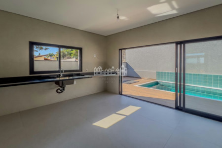 Casa à venda com 3 quartos, sendo 3 suítes, em Jardim Paulista, Atibaia - SP