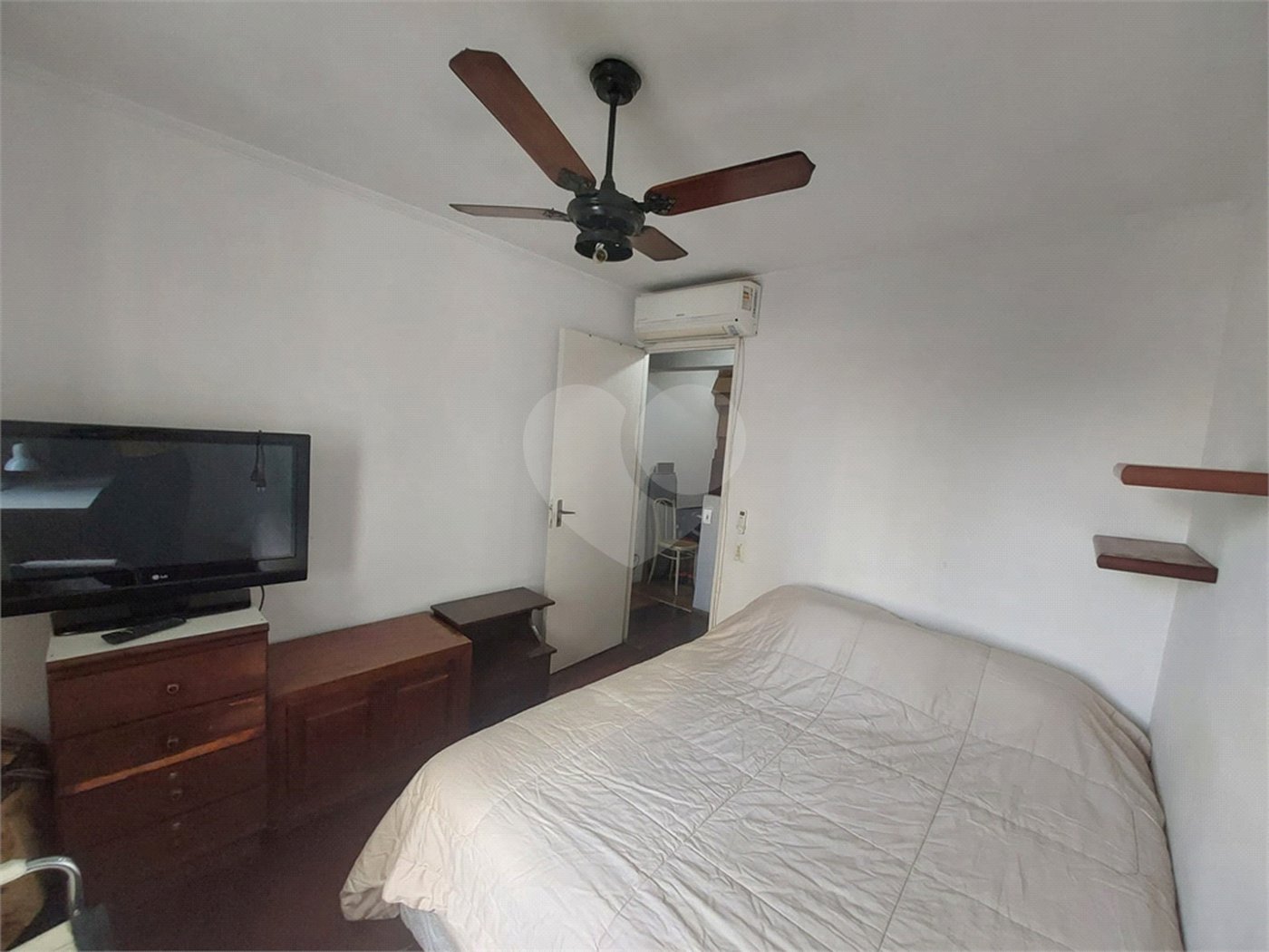 Apartamento à venda com 3 quartos, sendo 1 suíte, em Vila Cordeiro, São Paulo, SP