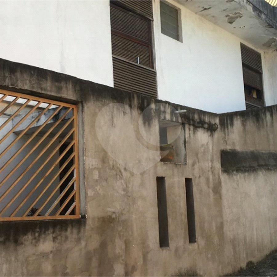 Sobrado à venda com 3 quartos em Vila Medeiros, São Paulo, SP