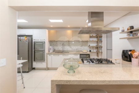 Apartamento à venda com 4 quartos, sendo 3 suítes, em Brooklin Paulista, São Paulo, SP