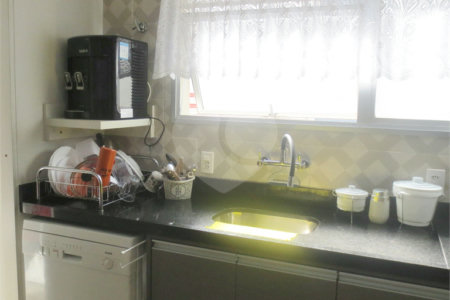 Cobertura Duplex c/241m2 na Saúde - 3 Quartos/1 suite/2 salas/2 vagas paralelas - metrô São Judas.