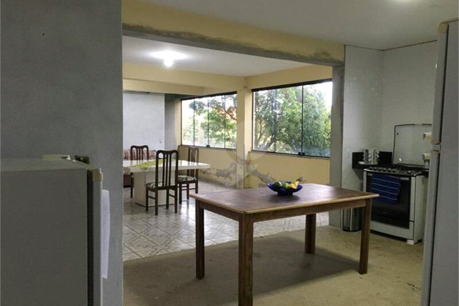 Casa à venda com 4 quartos, sendo 1 suíte, em Vila Machado, Mairiporã, SP