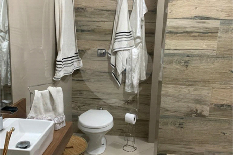 Sobrado à venda com 3 quartos, sendo 2 suítes, em Vila Maria, São Paulo, SP