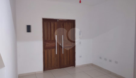 Apartamento à venda com 2 quartos em Reneville, Mairinque, SP