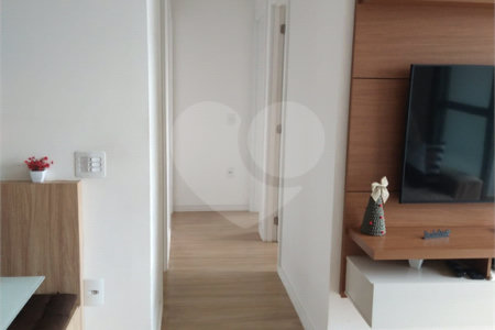 Apartamento à venda com 3 quartos, sendo 1 suíte, em Santo Amaro, São Paulo, SP