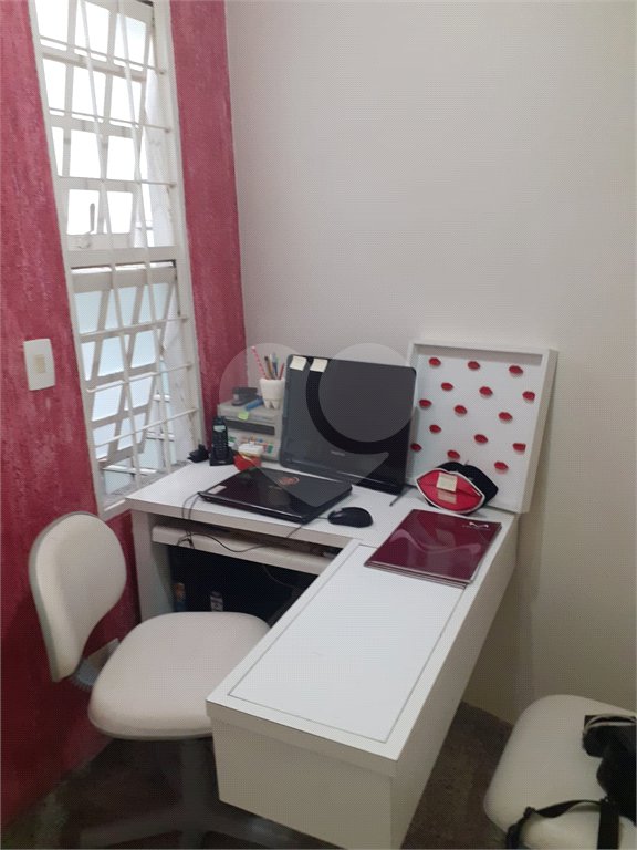 Casa para alugar com 3 quartos no condomínio Diva da Silva, São Paulo - SP