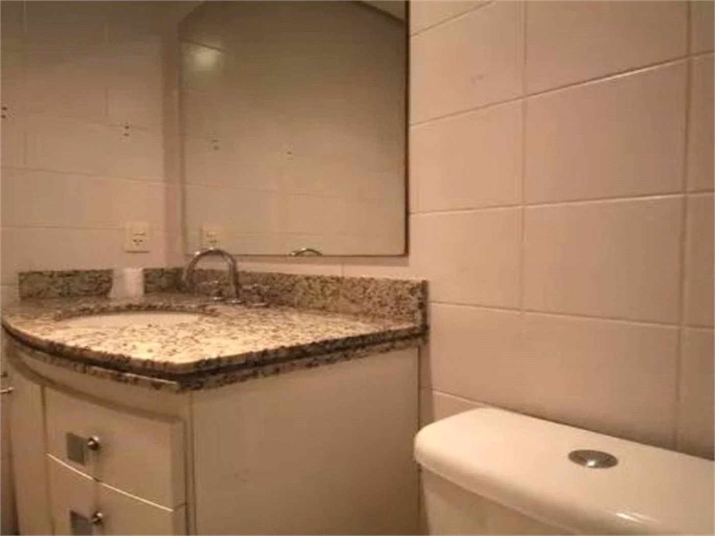 Apartamento à venda com 3 quartos, sendo 2 suítes, em Paraíso do Morumbi, São Paulo, SP