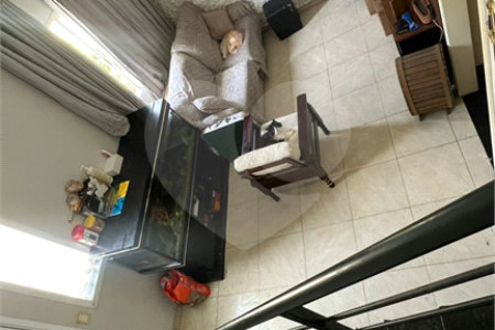 Casa de Vila à venda com 3 quartos em Vila Curuçá, São Paulo, SP