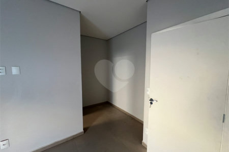 Casa à venda com 3 suítes no condomínio Horto Florestal Villagio, Sorocaba - SP