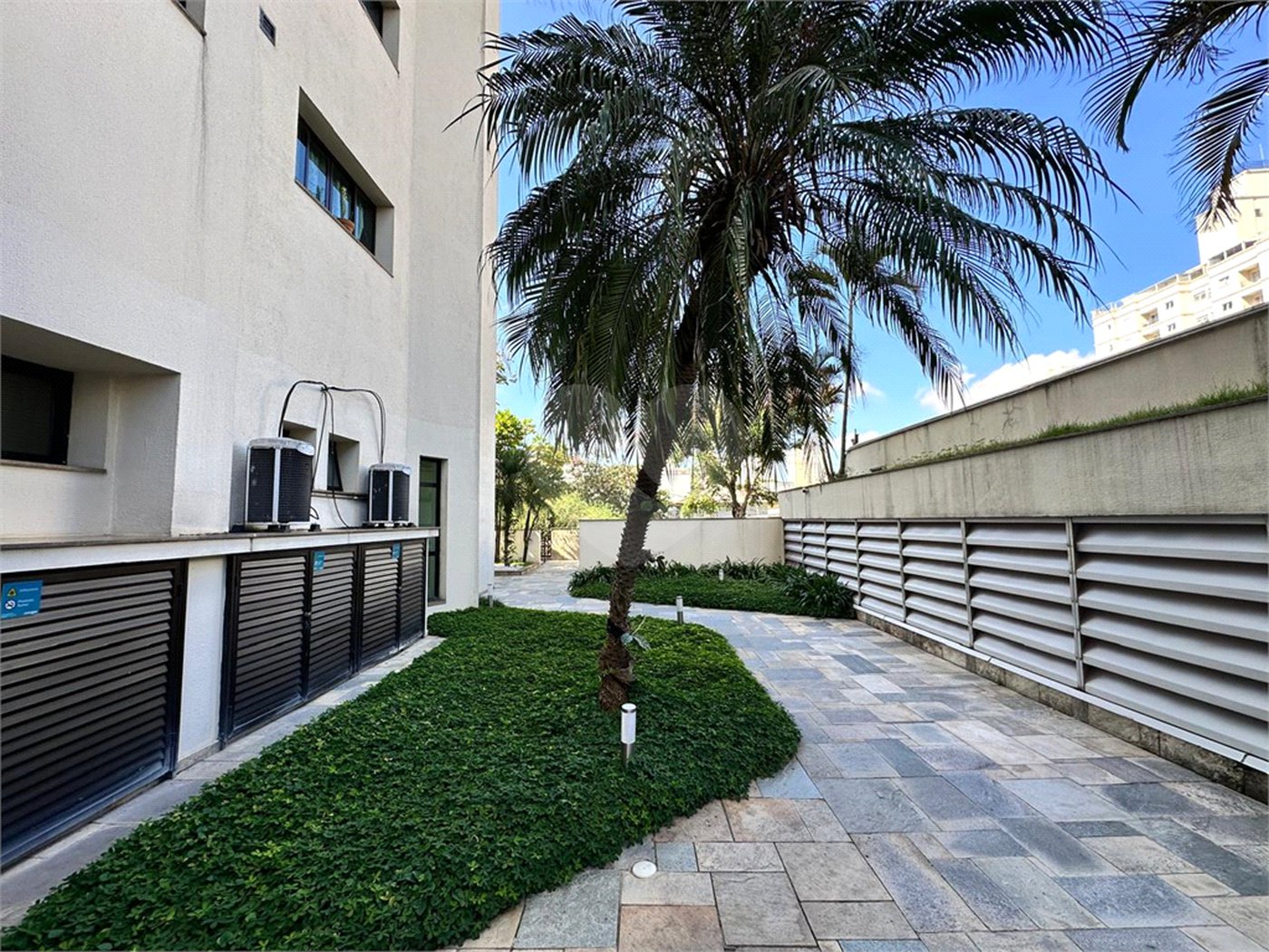 Apartamento à venda com 3 suítes em Santana, São Paulo, SP