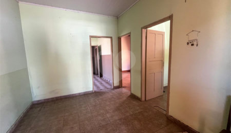Casa à venda com 7 quartos em Vila Aurora, Itapetininga, SP