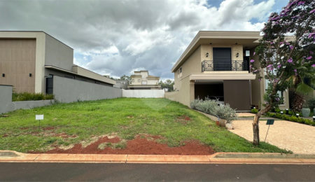 Terreno à venda em Residencial Alto do Castelo, Ribeirão Preto, SP
