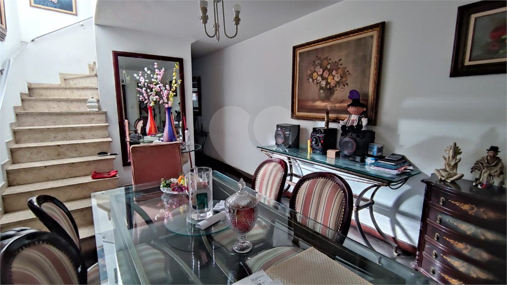 Casa à venda com 3 quartos, sendo 1 suíte, em Mirandópolis, São Paulo, SP