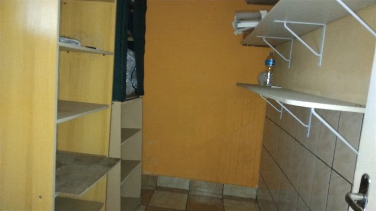 Sobrado à venda com 3 quartos, sendo 1 suíte, em Jardim Bonfiglioli, São Paulo, SP
