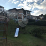 Casa à venda com 4 quartos, sendo 3 suítes, no condomínio Alpes da Cantareira, Mairiporã - SP