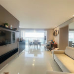 Apartamento à venda com 2 suítes em Vila Scarpelli, Santo André, SP