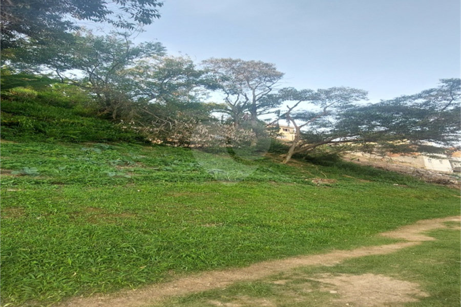 Terreno à venda no Centro, Mairiporã, SP