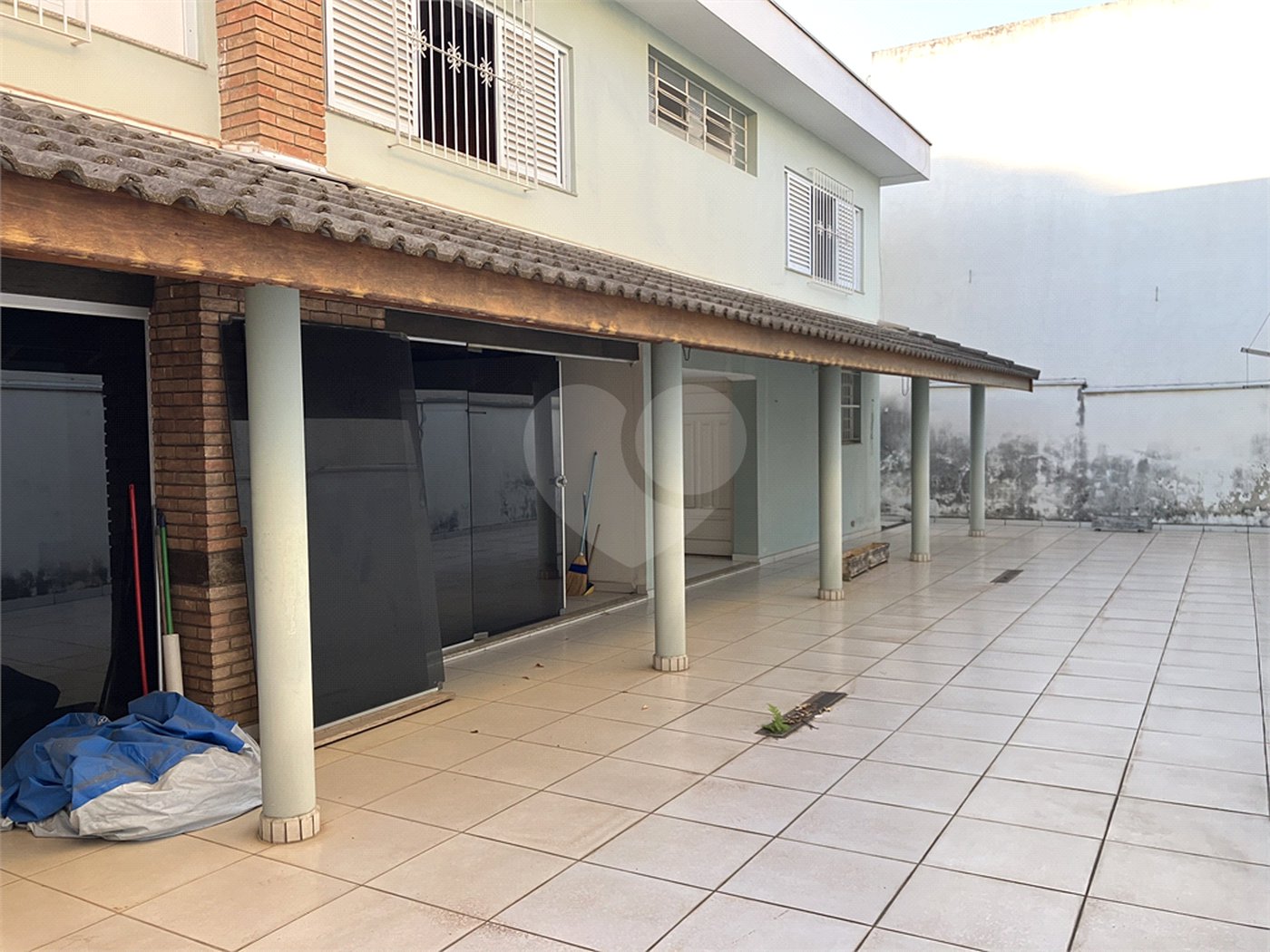 Casa Térrea à venda com 4 quartos, sendo 2 suítes, em Jardim Santa Rosália, Sorocaba, SP