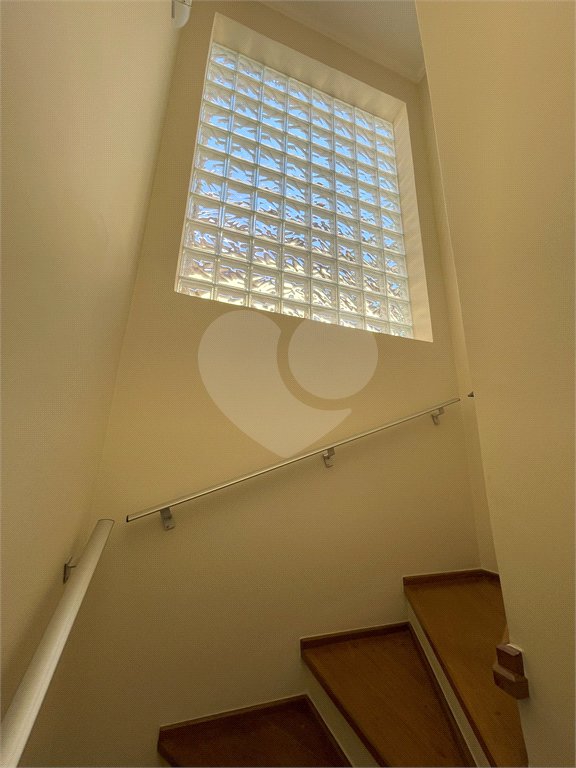 Casa à venda com 3 suítes em Santo Amaro, São Paulo, SP