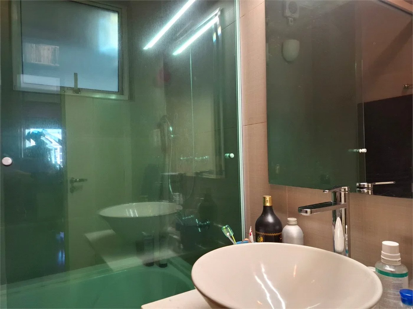 Apartamento à venda com 2 quartos, sendo 1 suíte,  em Pinheiros, São Paulo, SP