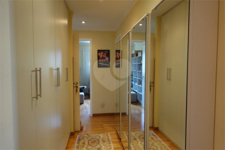 Apartamento à venda com 4 quartos, sendo 2 suítes, em Cidade São Francisco, São Paulo, SP
