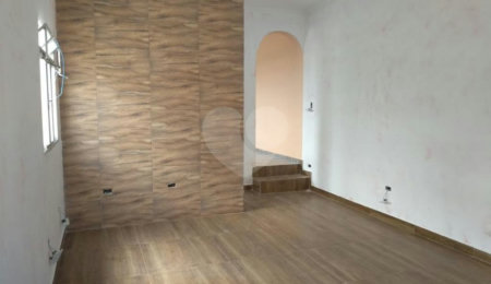 Casa em condomínio à venda com 2 quartos, sendo 1 suíte,  em Freguesia do Ó, São Paulo, SP