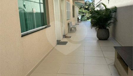 Casa à venda com 3 quartos, sendo 1 suíte,  no condomínio Praça Leão, São Paulo - SP