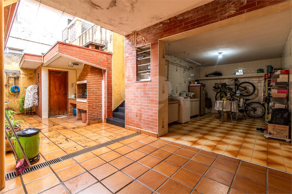 Casa à venda com 3 quartos em Jardim da Glória, São Paulo, SP