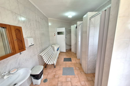 Casa à venda com 7 quartos, sendo 3 suítes, no condomínio Chacaras do Lago, Vinhedo - SP