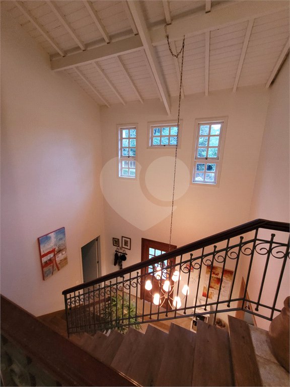 Casa à venda com 3 quartos, sendo 1 suíte, no condomínio Suíça da Cantareira, Mairiporã - SP