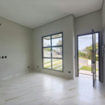 Casa térrea à venda com 4 quartos, sendo 2 suítes, no condomínio Alto da Floresta, Bom Jesus dos Perdões - SP