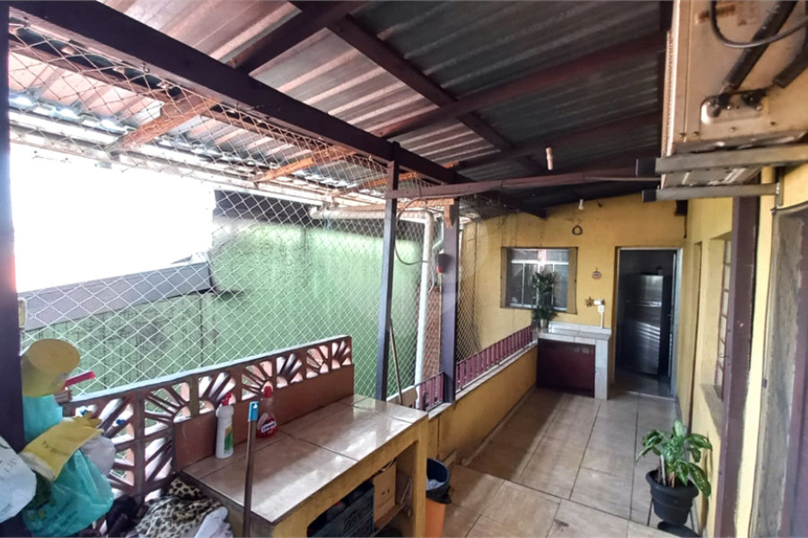 Sobrado à venda com 6 quartos, sendo 1 suíte,  em Vila Medeiros, São Paulo, SP
