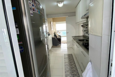 Apartamento à venda com 3 suítes em Santa Teresinha, São Paulo, SP