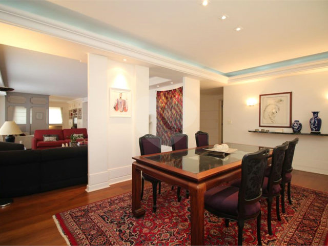 Casa à venda com 6 quartos, sendo 1 suíte,  em Brooklin, São Paulo, SP