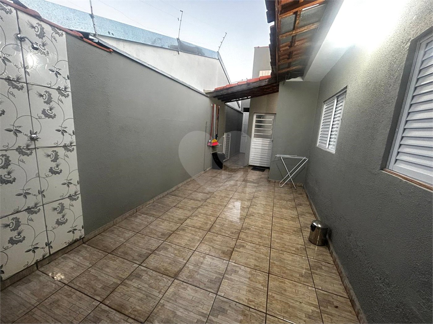 Casa à venda com 2 quartos, sendo 1 suíte, em Jardim Wanel Ville V, Sorocaba, SP