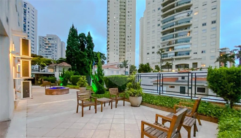 Cond Grand Boulevard. Apartamento na móoca com 228m2 sendo 3 suites 4 vagas, Estuda Permuta.