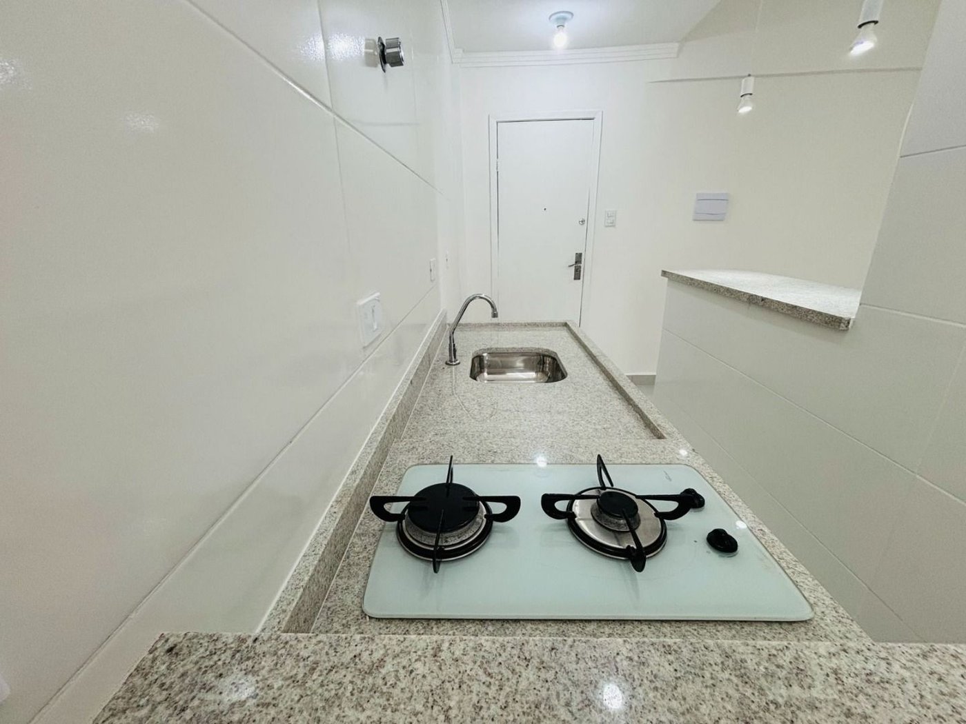 Apartamento com 1 dormitório à venda, 30 m² por R$ 330.000,00 - Embaré - Santos/SP